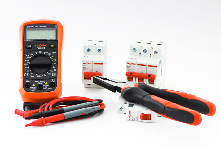 PAT testing equipment